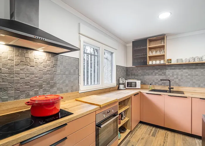 Casa Hechizo - Naturaleza Y Diversion * Сеговия